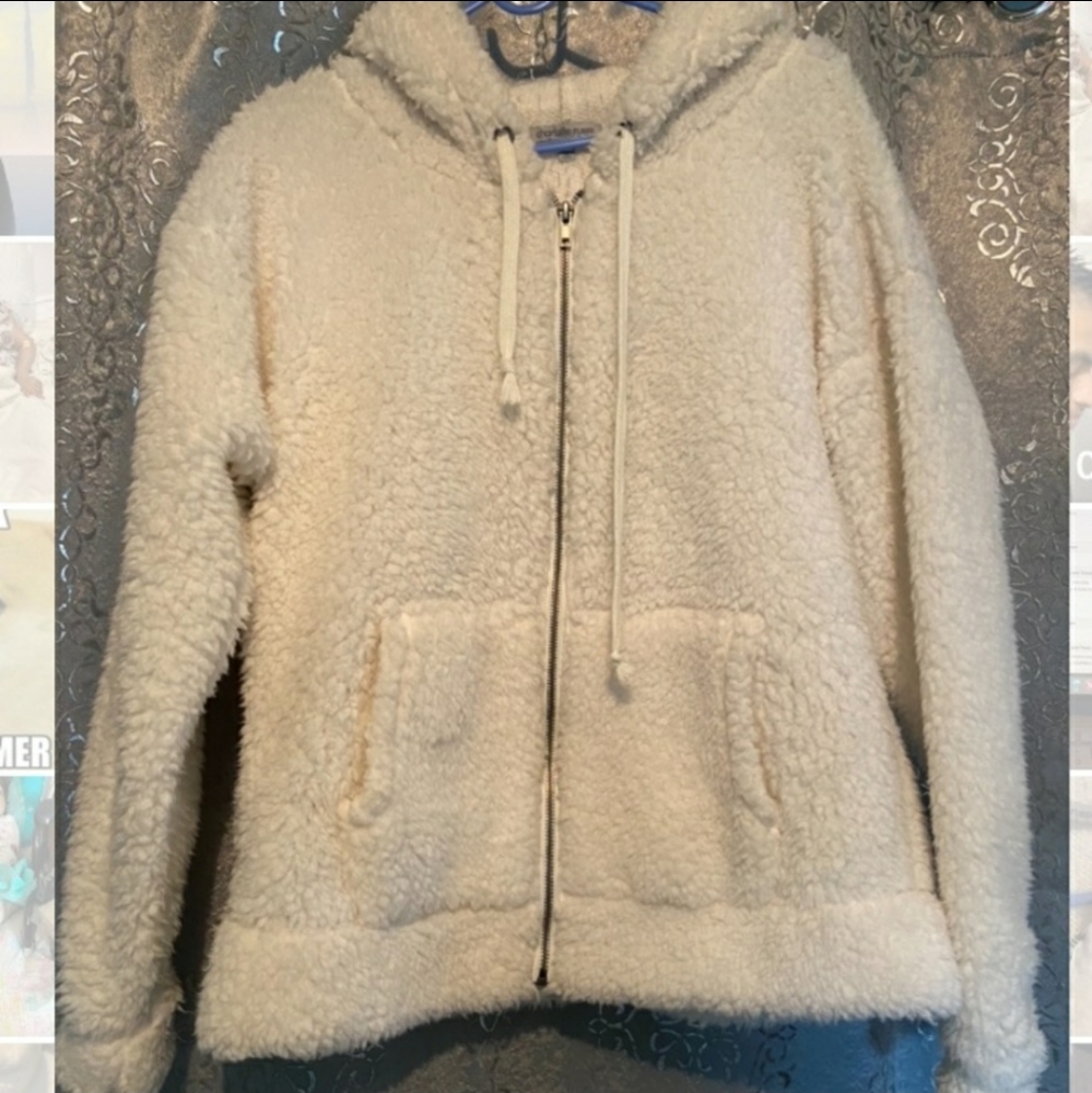 Charlotte Russe sherpa zipper sweater